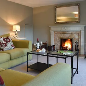 https://thistle-cottage.yorkshirehotels.net